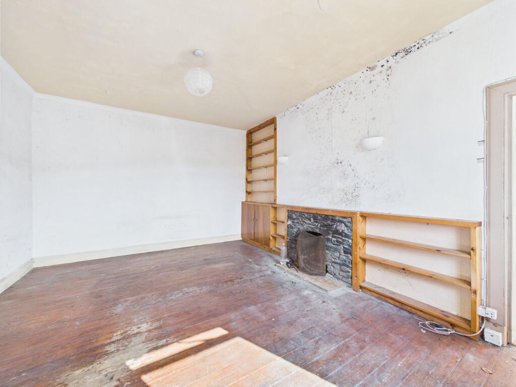 House in Motherwell - View 5