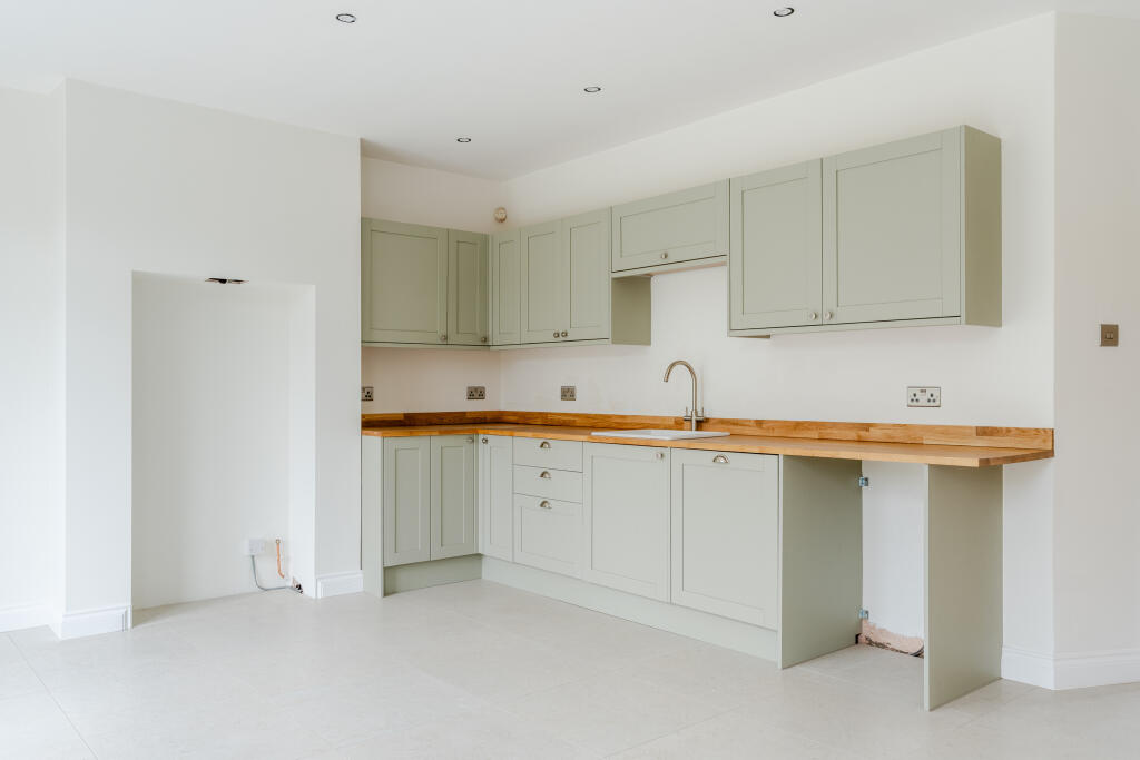 House in Bristol - View 5