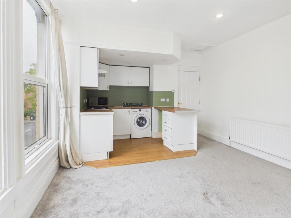 Main image of property: Queen's road, Jesmond