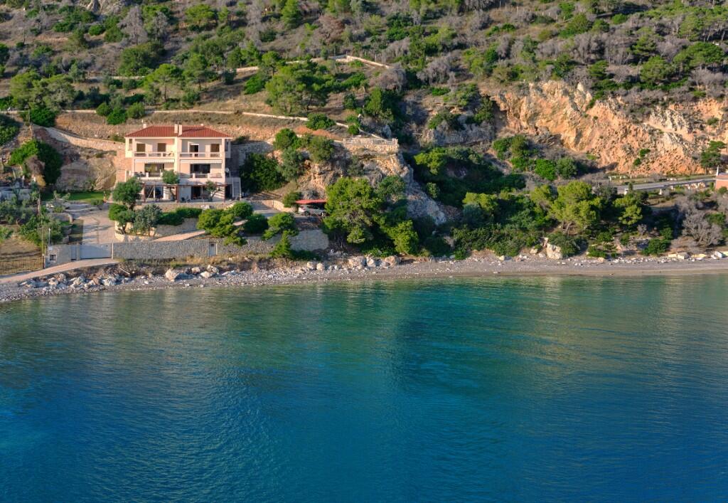 Main image of property: Loutraki, Corinthia, Peloponnese