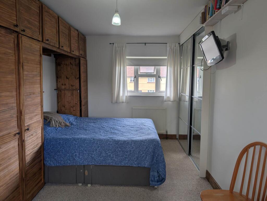 Hillbrow, Letchworth Garden City, SG6 3RF photo 4