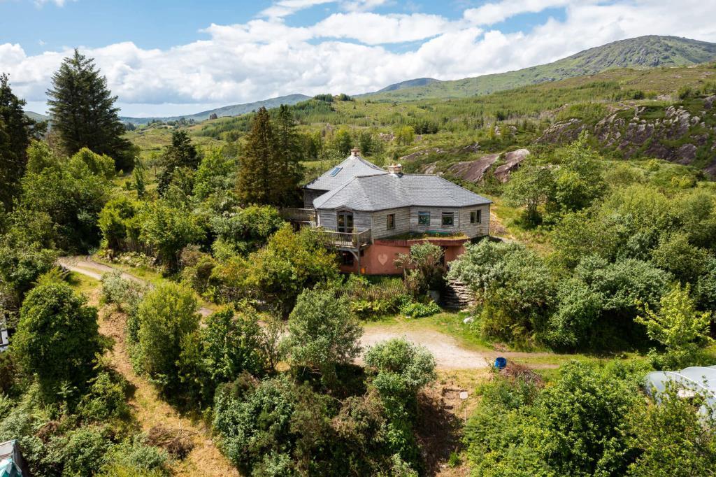 Main image of property: Honeycomb & Honeypot Annex, Derryduff More, Coomhola, Bantry, Co. Cork, P75WD52