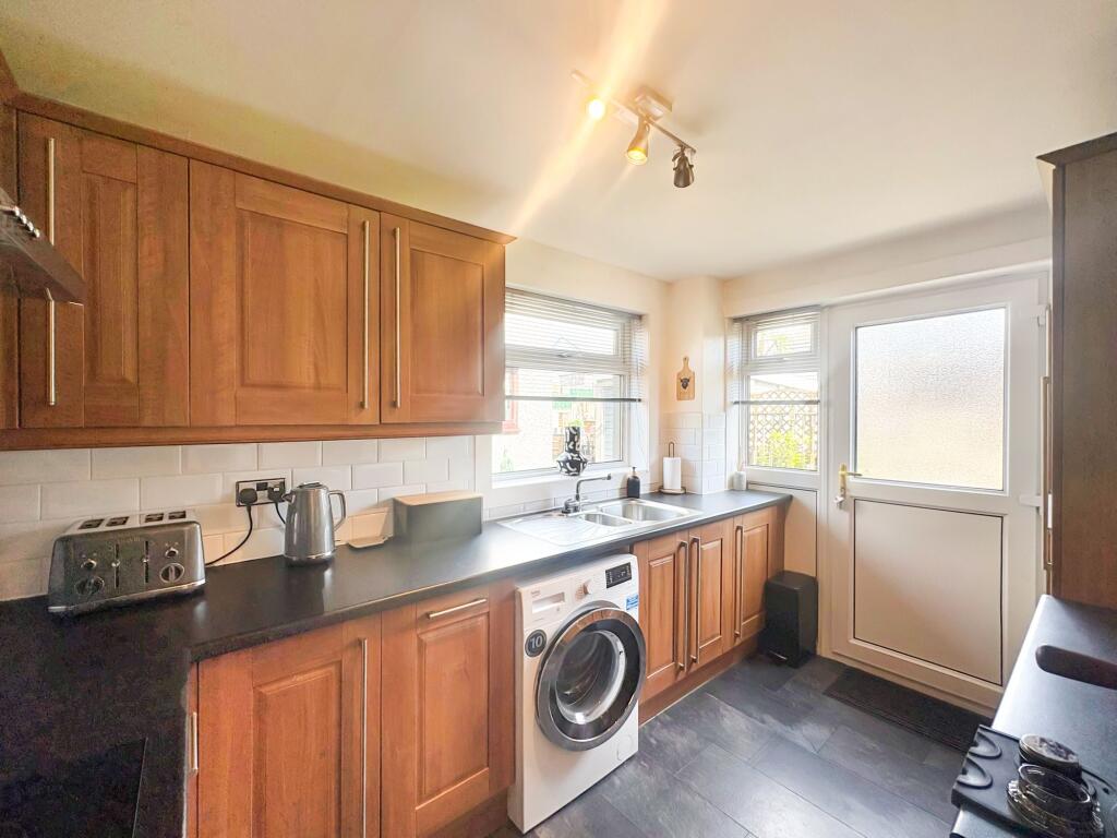 House in Kilmarnock, North Ayrshire - More