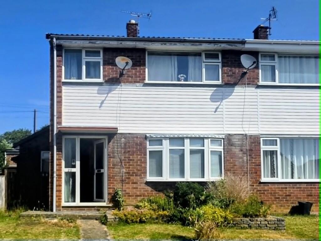 Main image of property: The Beagles, Cashes Green