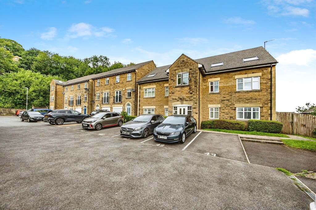 Main image of property: Silk Mill Chase, SOWERBY BRIDGE
