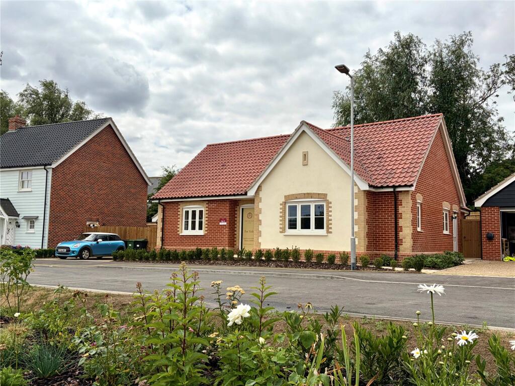 Main image of property: Duck Street, Little Easton, Dunmow, Essex, CM6