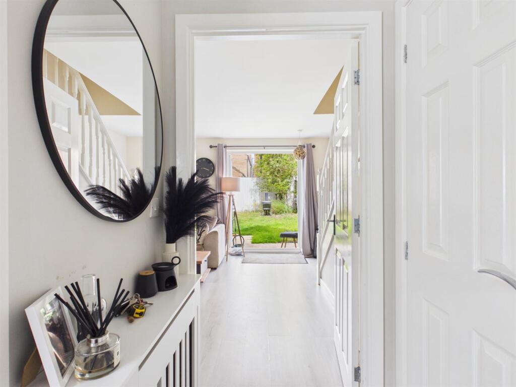 House in Weldon, Priors Hall Park - View 2