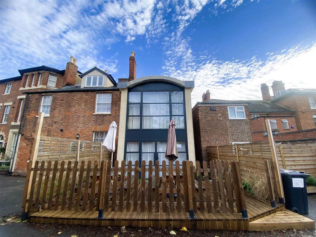 Main image of property: Brunswick Road, Gloucester