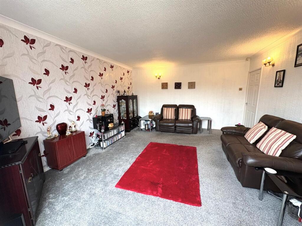 House in Billingham, Cowpen Bewley - More