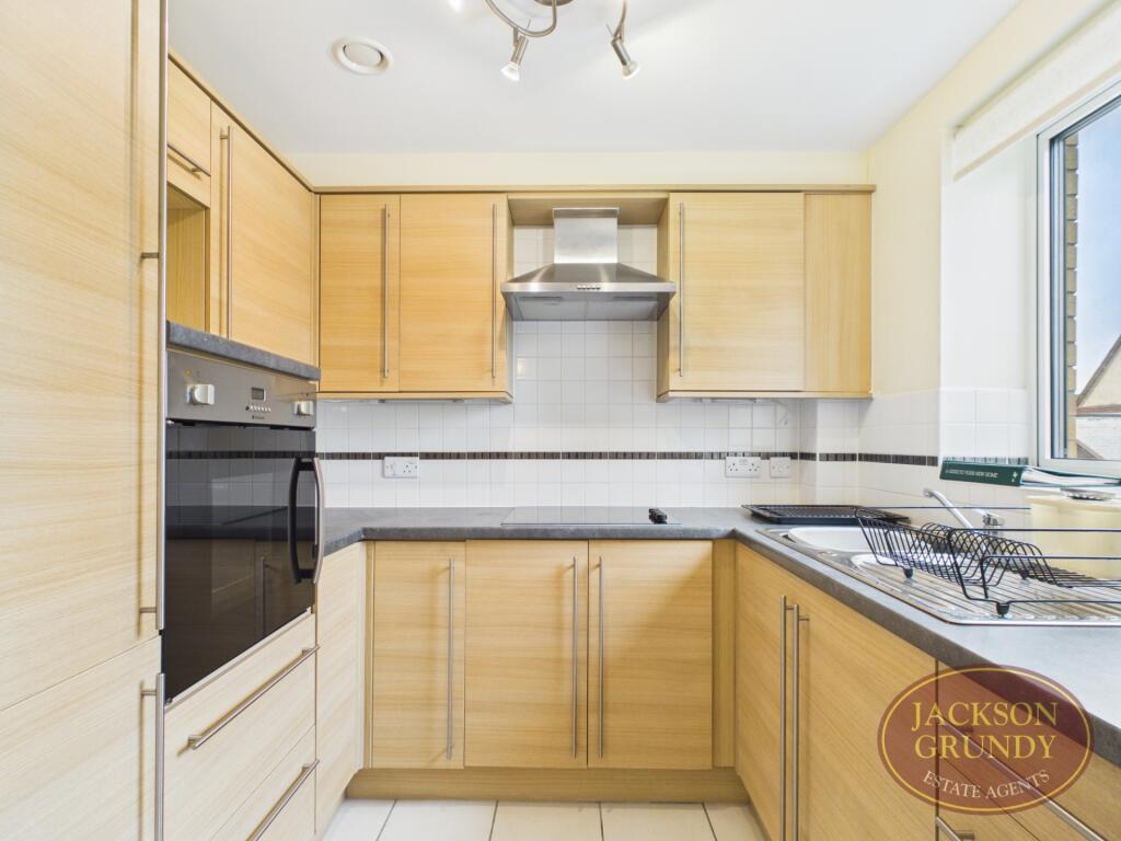 Wellingborough Road, Abington, NN3 3JB photo 2