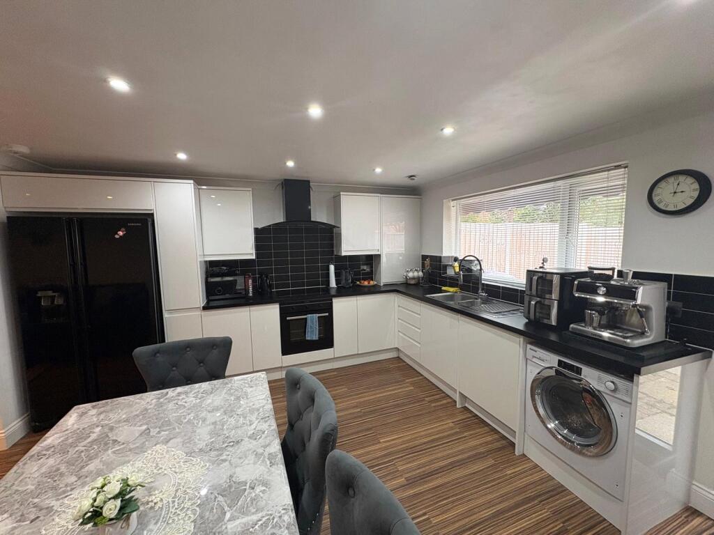 House in Aldershot, Cargate - View 4