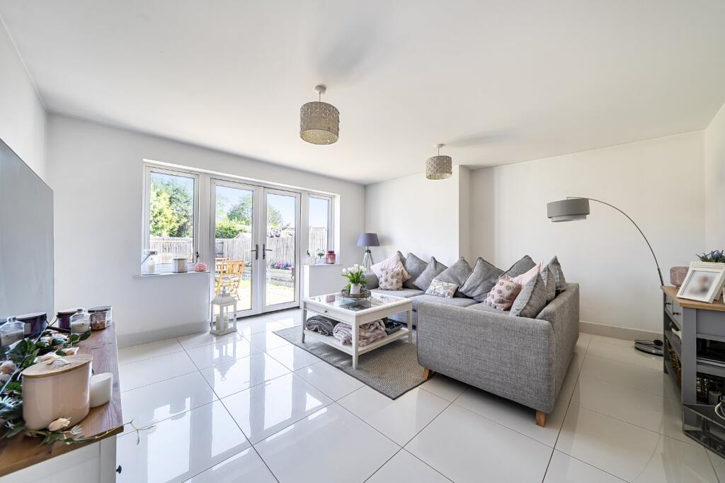 House in Waverley, Hale, Farnham - View 2