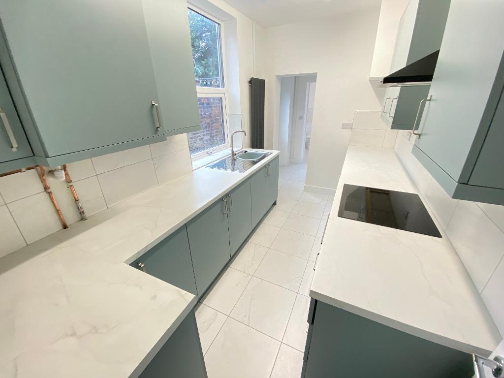 House in Stoke-on-Trent - More