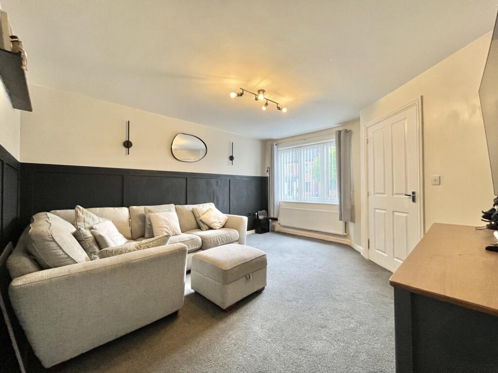 House in Wolverhampton, Low Hill - View 5