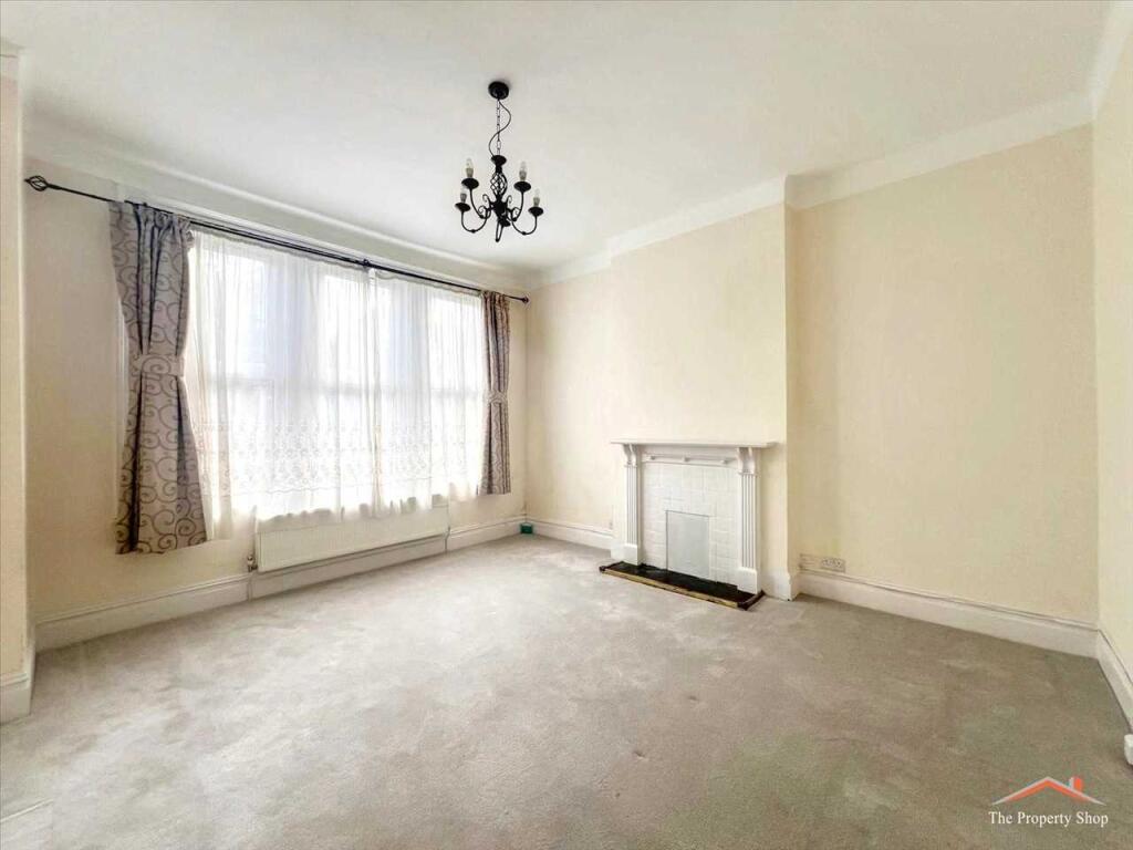 House in London - View 5