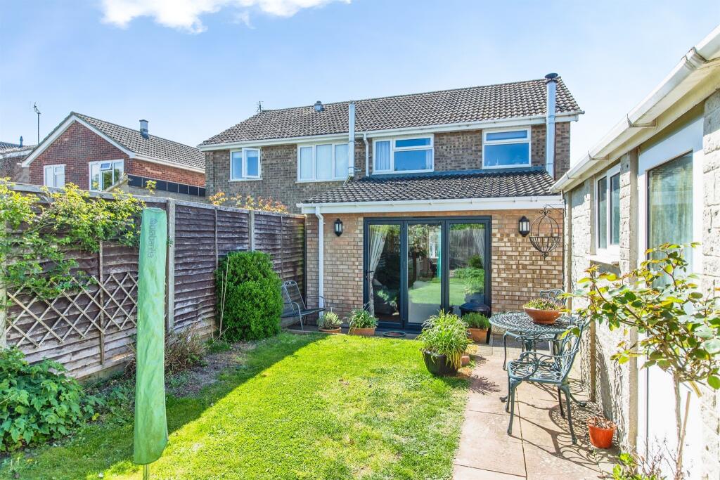 House in Kettering, Ringstead - View 5