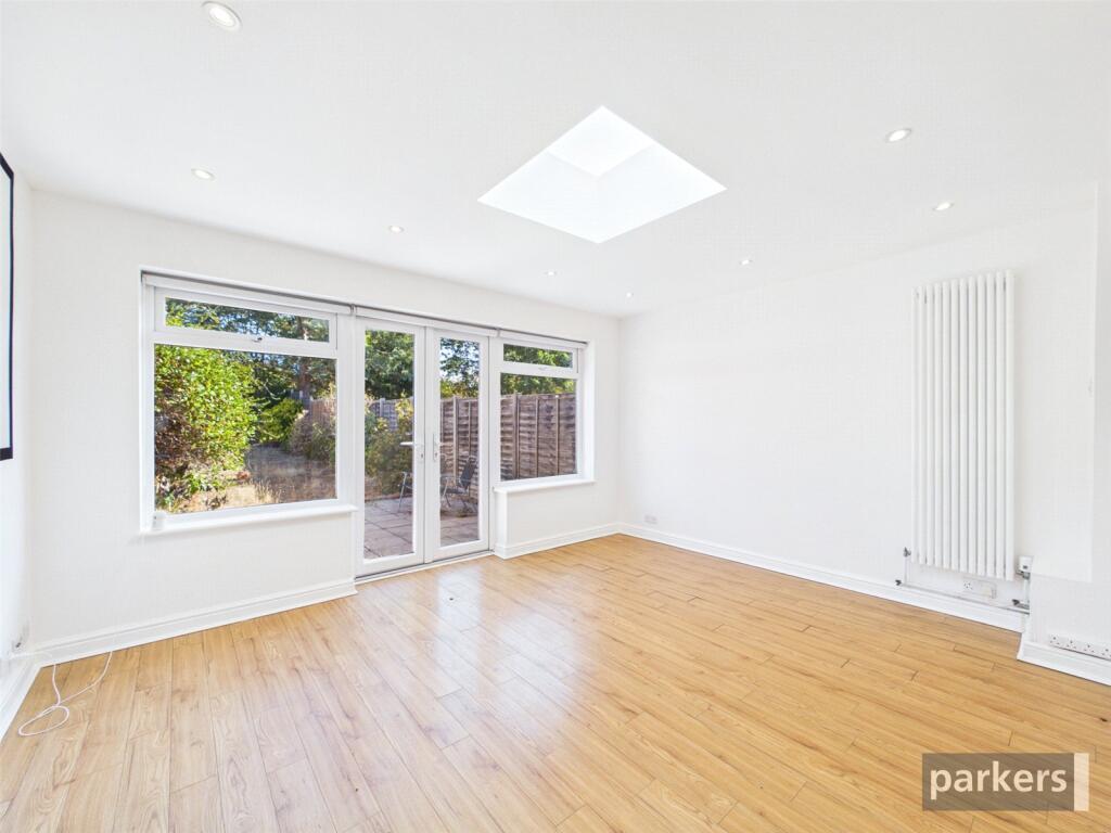 House in Reading - View 4