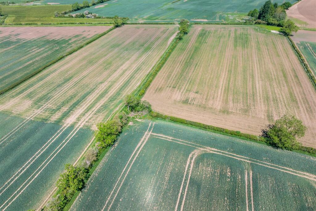Additional image 3 of Land to the rear of Willis Croft, Warton, Tamworth, B79 0EU
