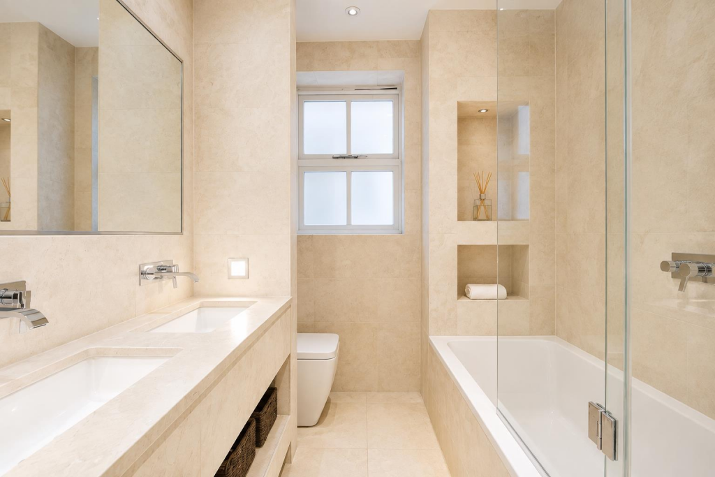 House in London, Mortlake - View 4
