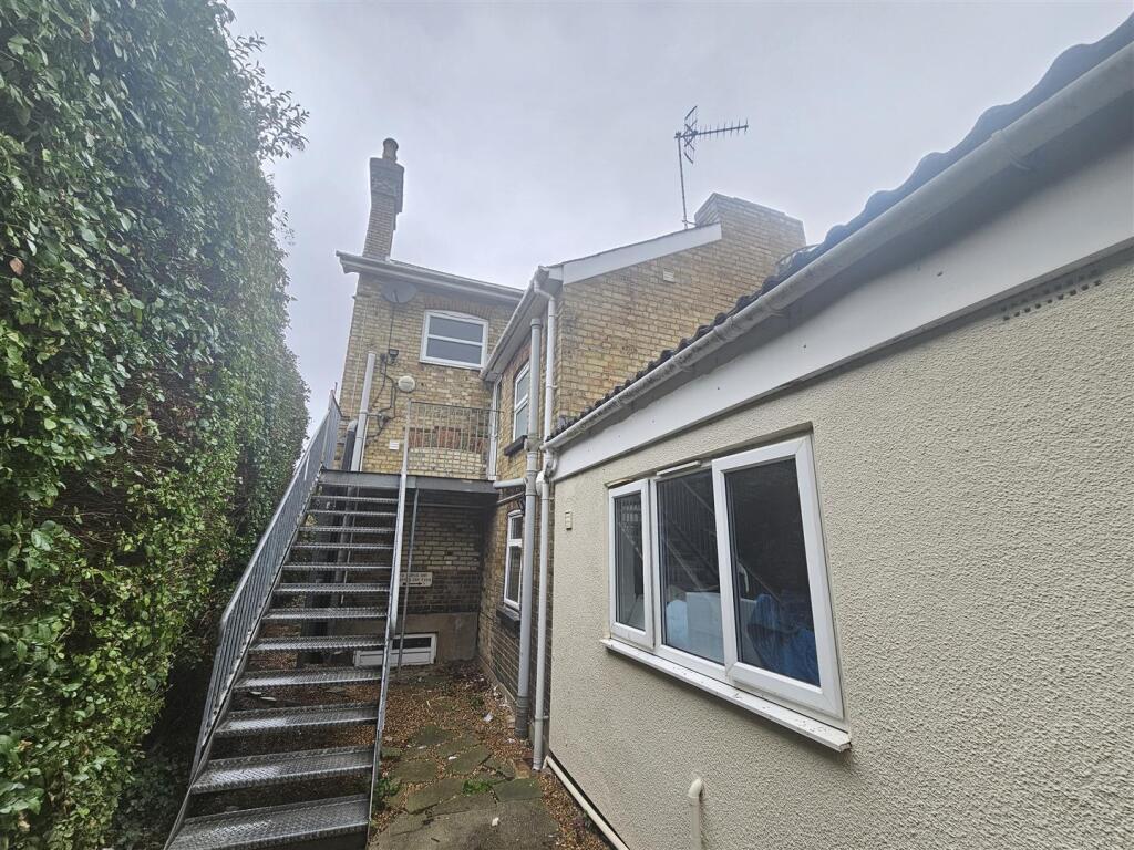 Main image of property: Station Road, Addlestone