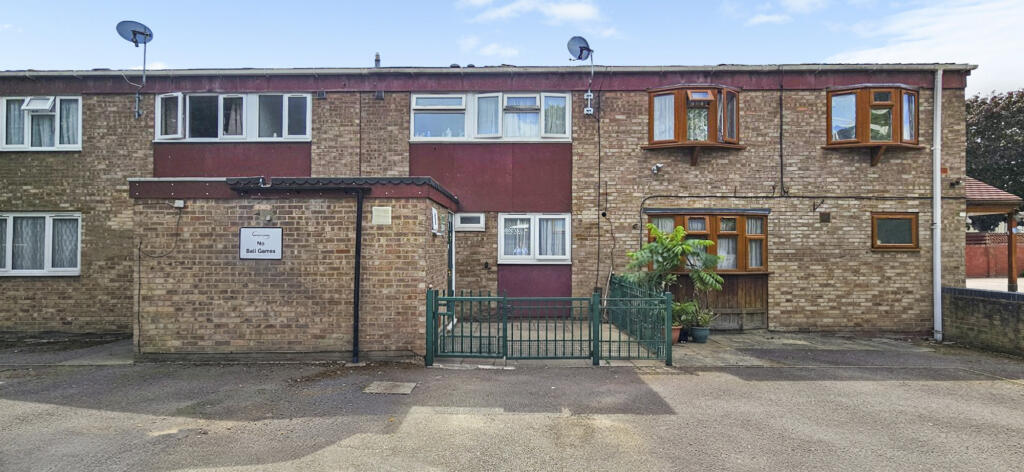Main image of property: Canning Town, London, London, E16