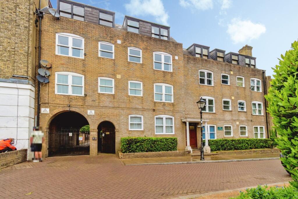 Main image of property: Cranbury Terrace, Southampton, Hampshire, SO14
