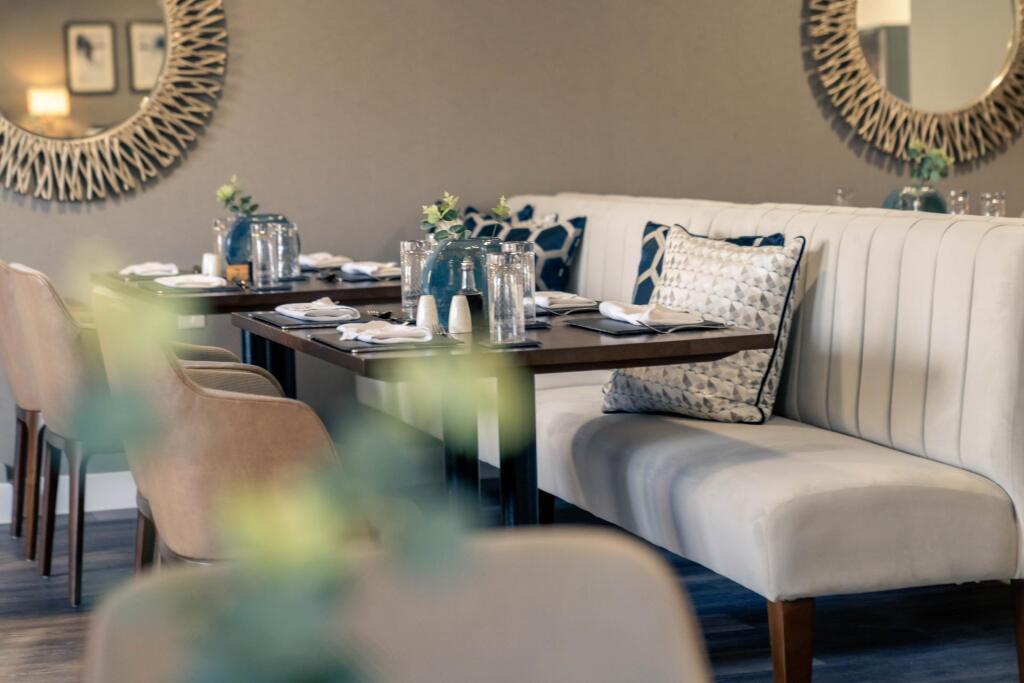 Main image of property: Flat 1-53,
The Moors,
Thatcham,
RG19