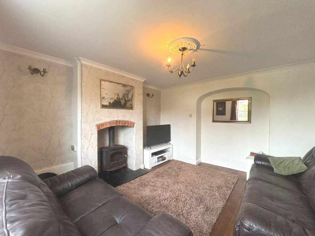 House in Stroud, Kingswood - View 5