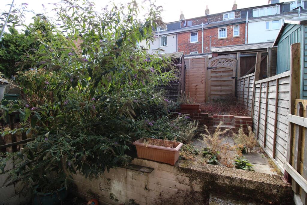 House in Cowes, Isle of Wight - View 4