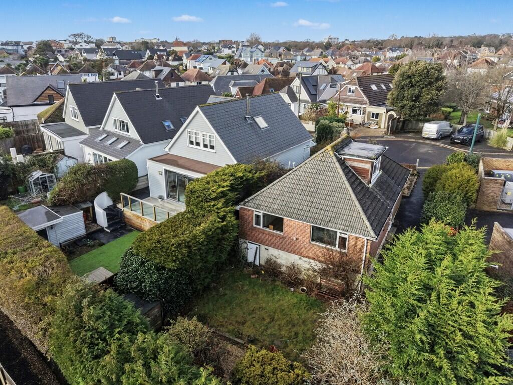 Woodstock Road, Poole - View 3