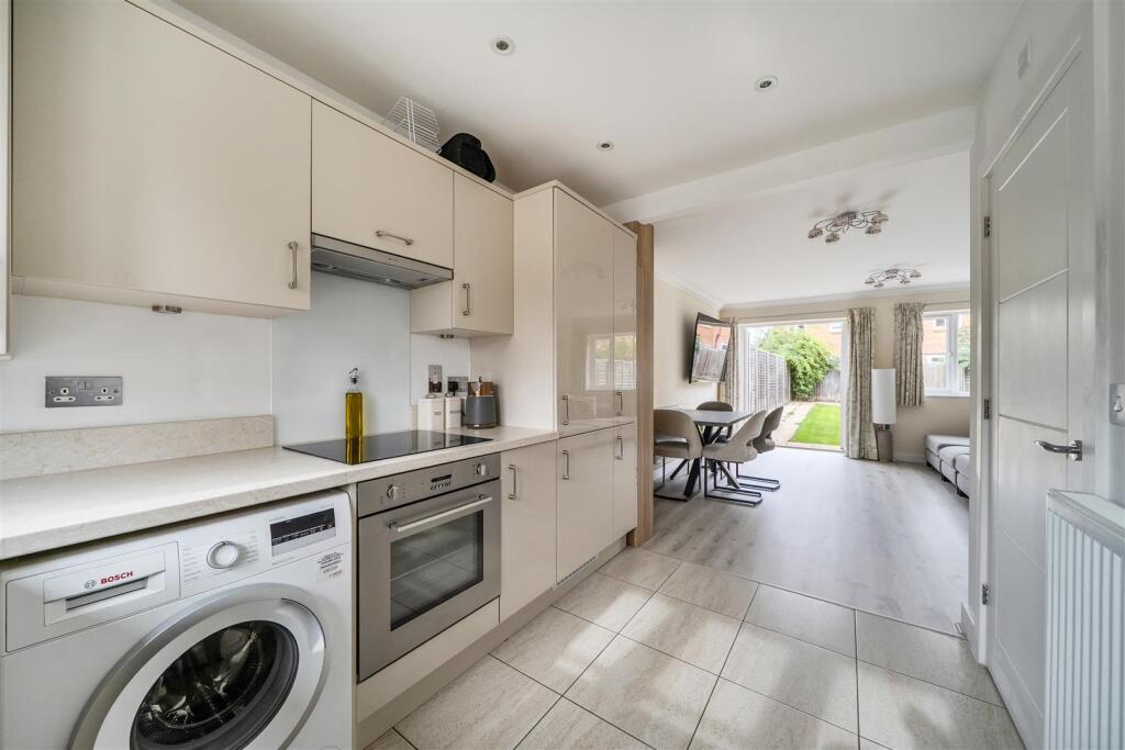 House in Reading - View 4