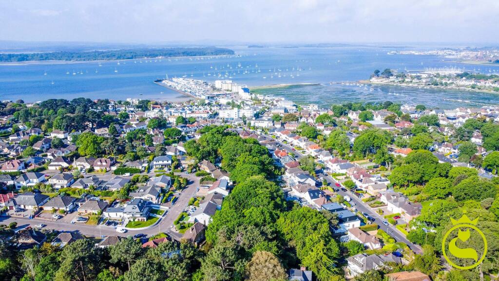House in Poole, Lilliput - View 2