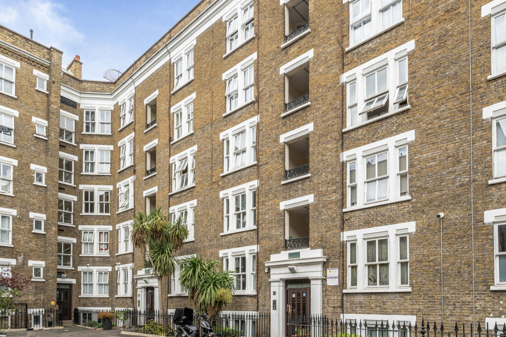 Apartment in London - View 2