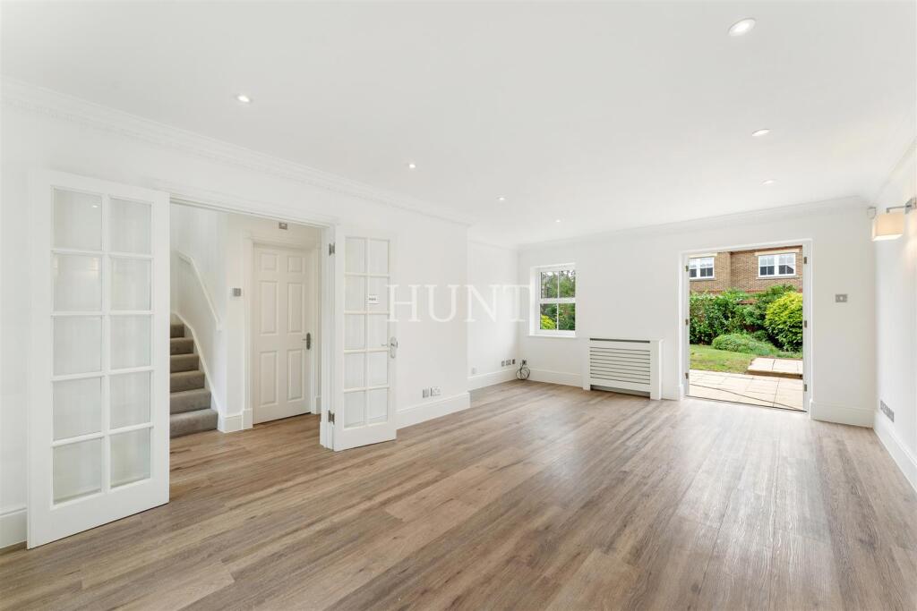 House in London - View 3