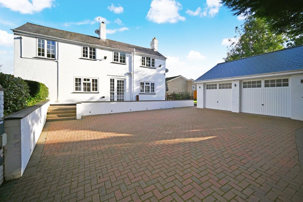3-bed detached on Sandy Lane, Codsall, Wolverhampton, WV8, £645,000