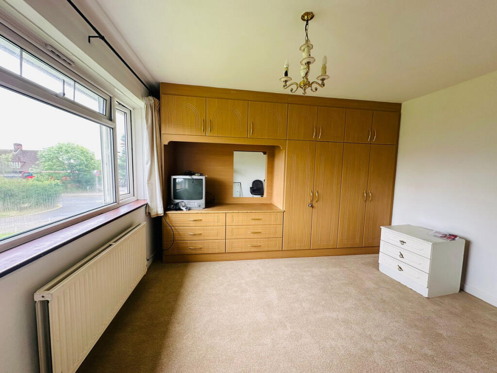 House in Harrow - More