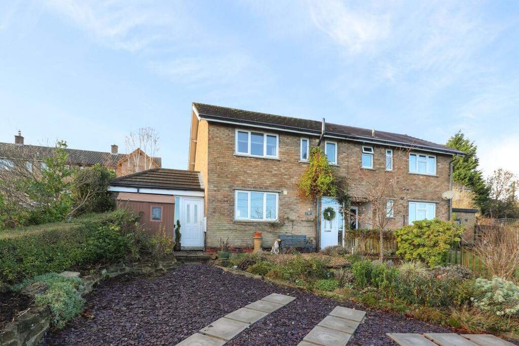 Main image of property: Heather Way, Holymoorside, S42