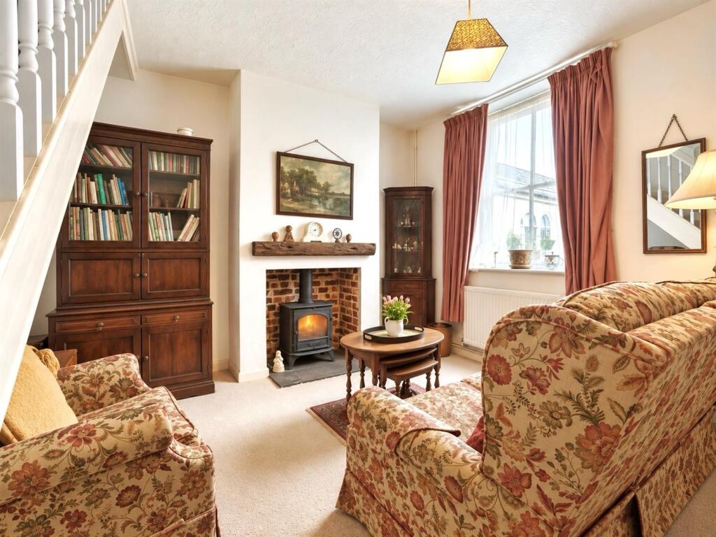 House in Salisbury - More