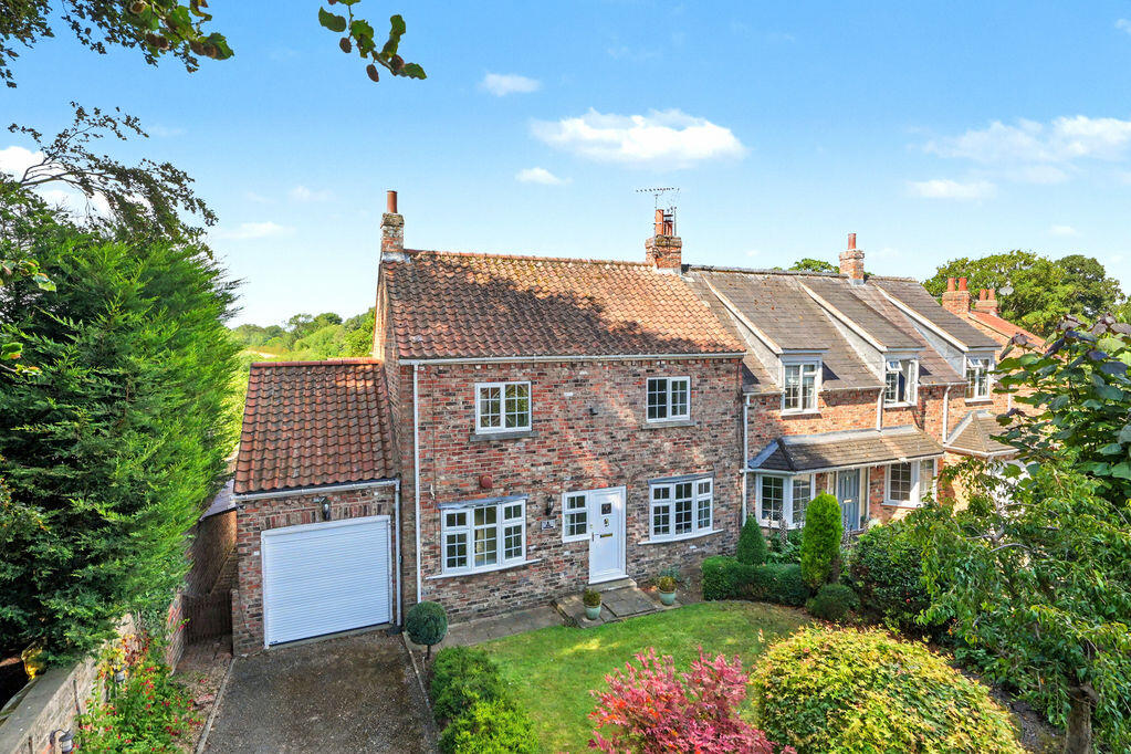Main image of property: 6 The Maltings, Helperby, York, North Yorkshire YO61 2NQ