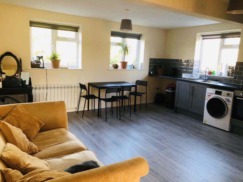 Main image of property: Downside End, Headington, OX3