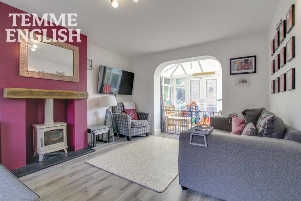 House in Basildon, Wickford - View 4
