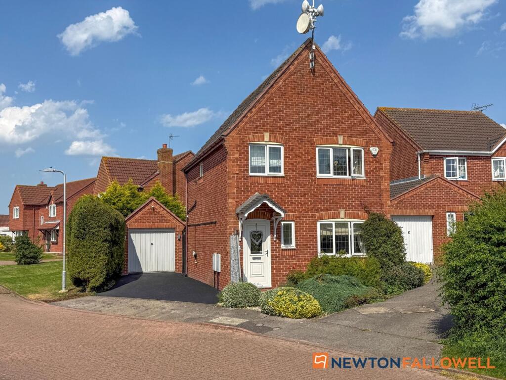 Main image of property: Revill Close, Claypole, NG23