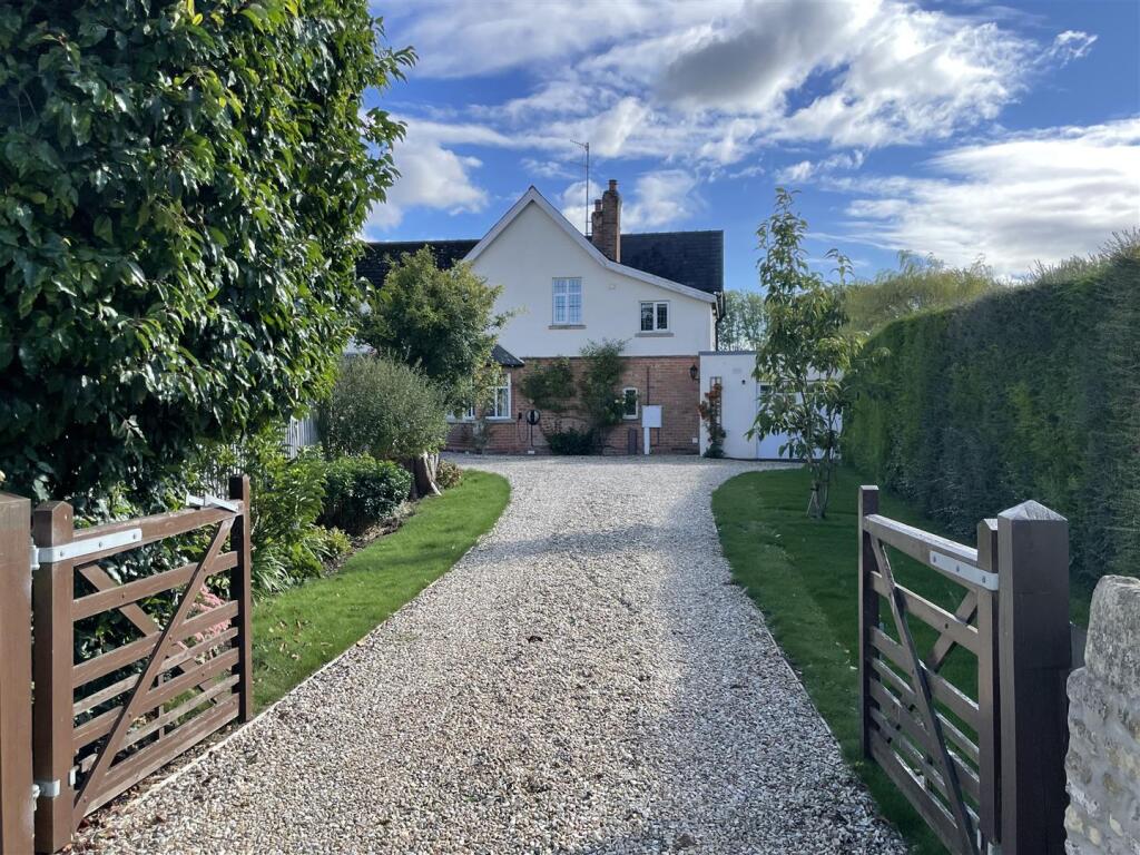 Main image of property: Rissington Road, Bourton-On-The-Water, Cheltenham