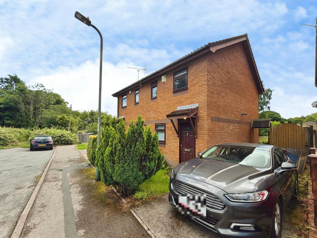 Main image of property: Cwrt Ty Fferm, Llanbradach