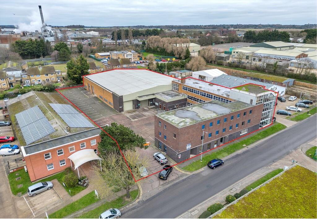 Main image of property: 4 Eastern Way, Bury St Edmunds, Suffolk, IP32 7AB