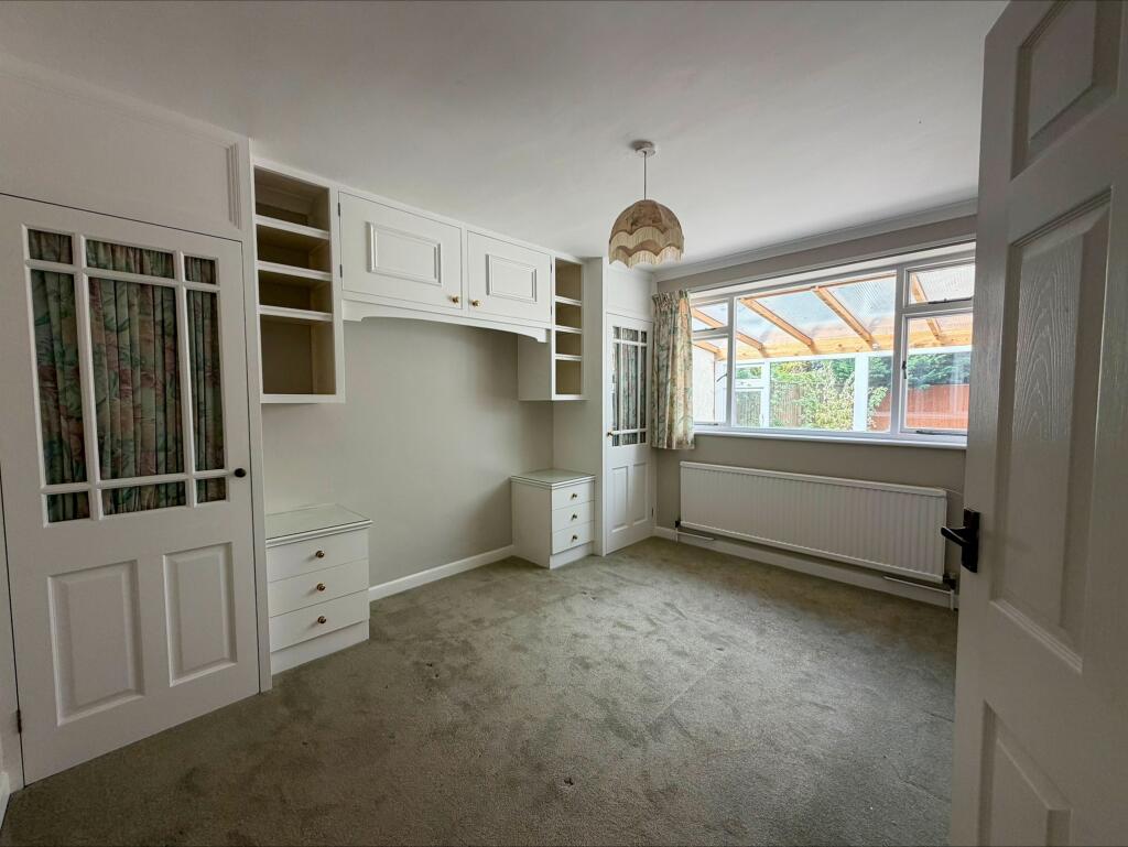 House in Bournemouth, West Moors - View 5