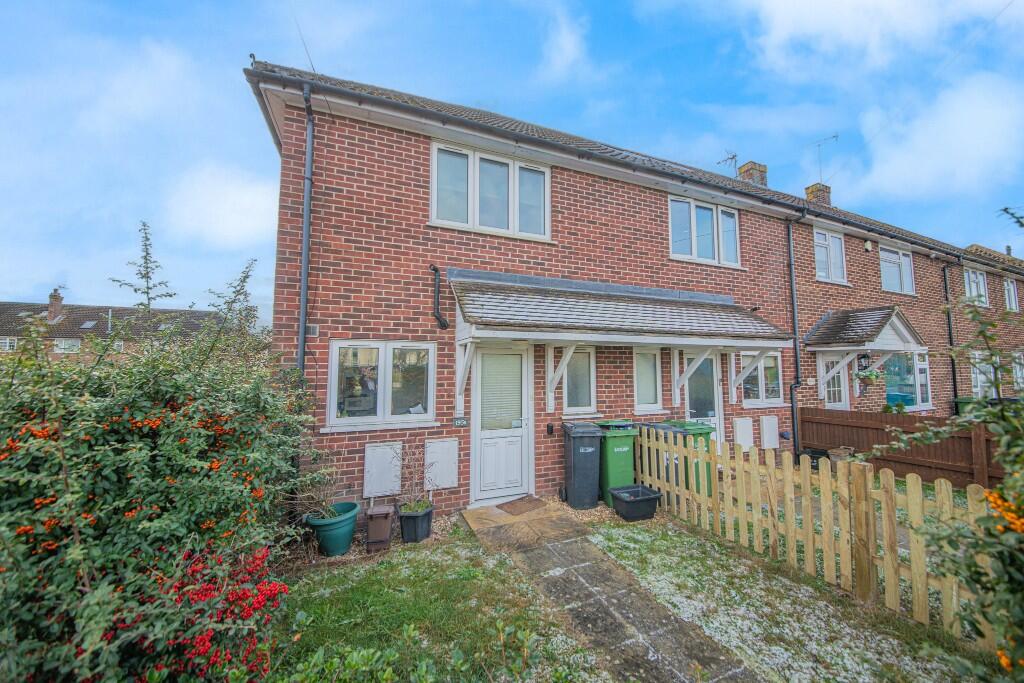 Main image of property: Chestnut Avenue, Eastleigh, SO50