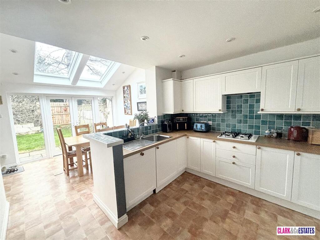 House in Exeter, Devon - View 5