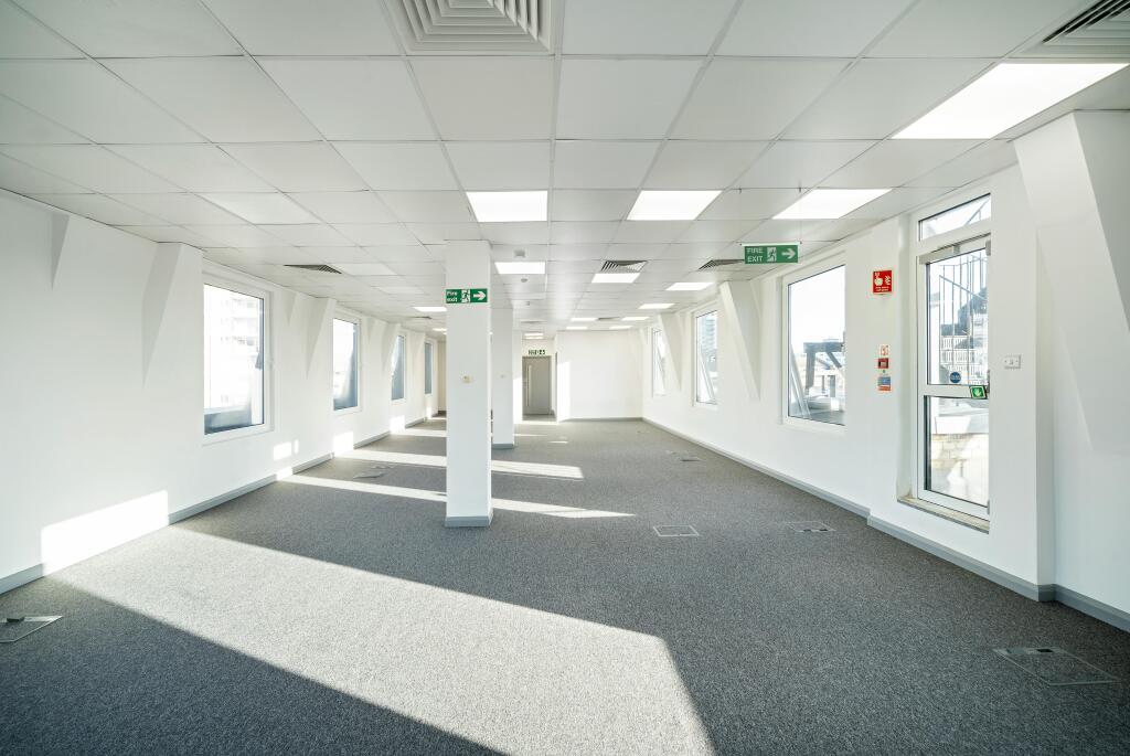 291-299BoroughHighSt-27-5thflr.jpg