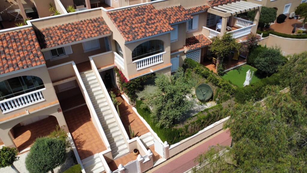 Main image of property: Valencia, Alicante, Playa Flamenca